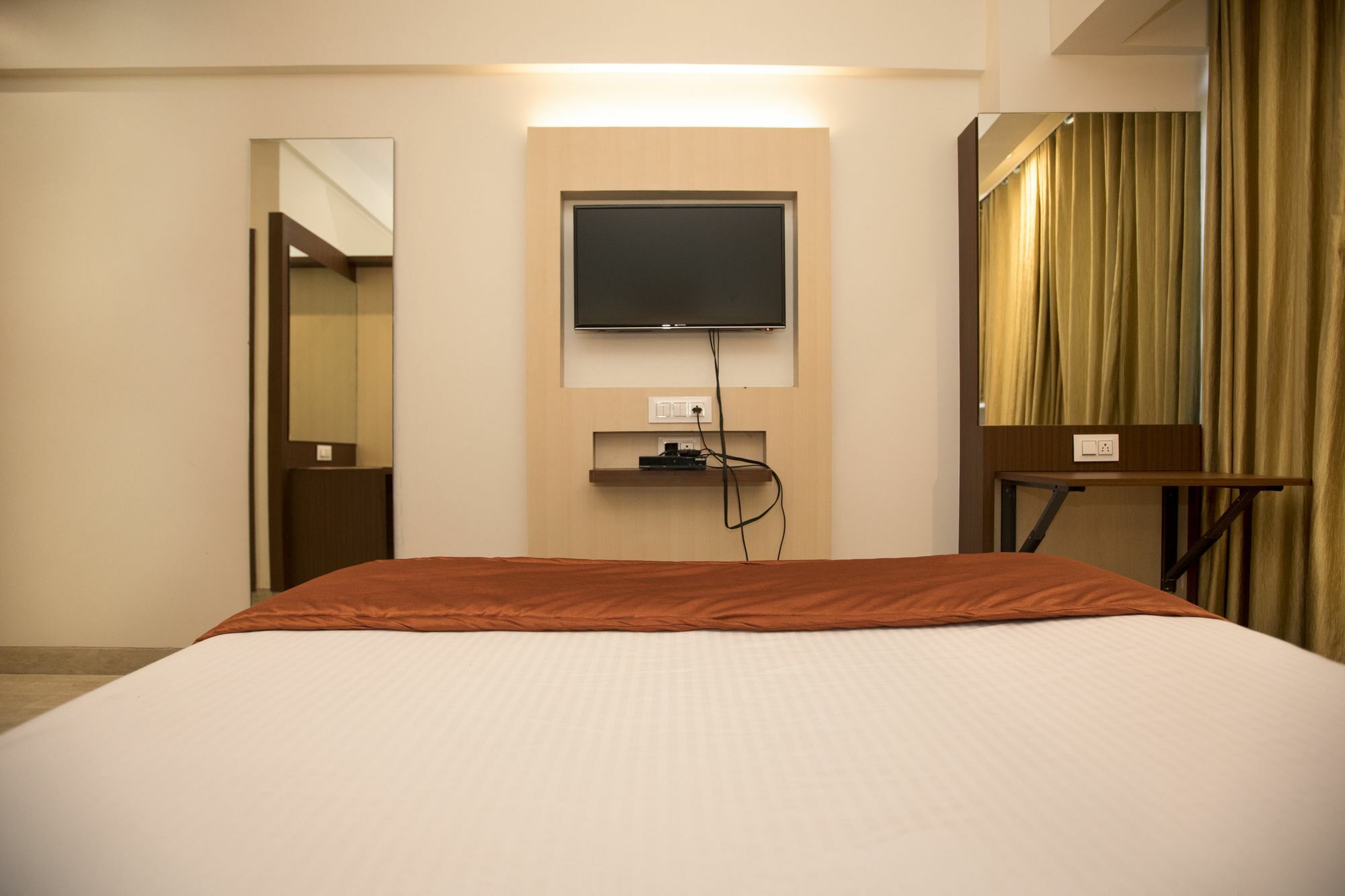 Hotel Spring Inn Bombay Eksteriør billede