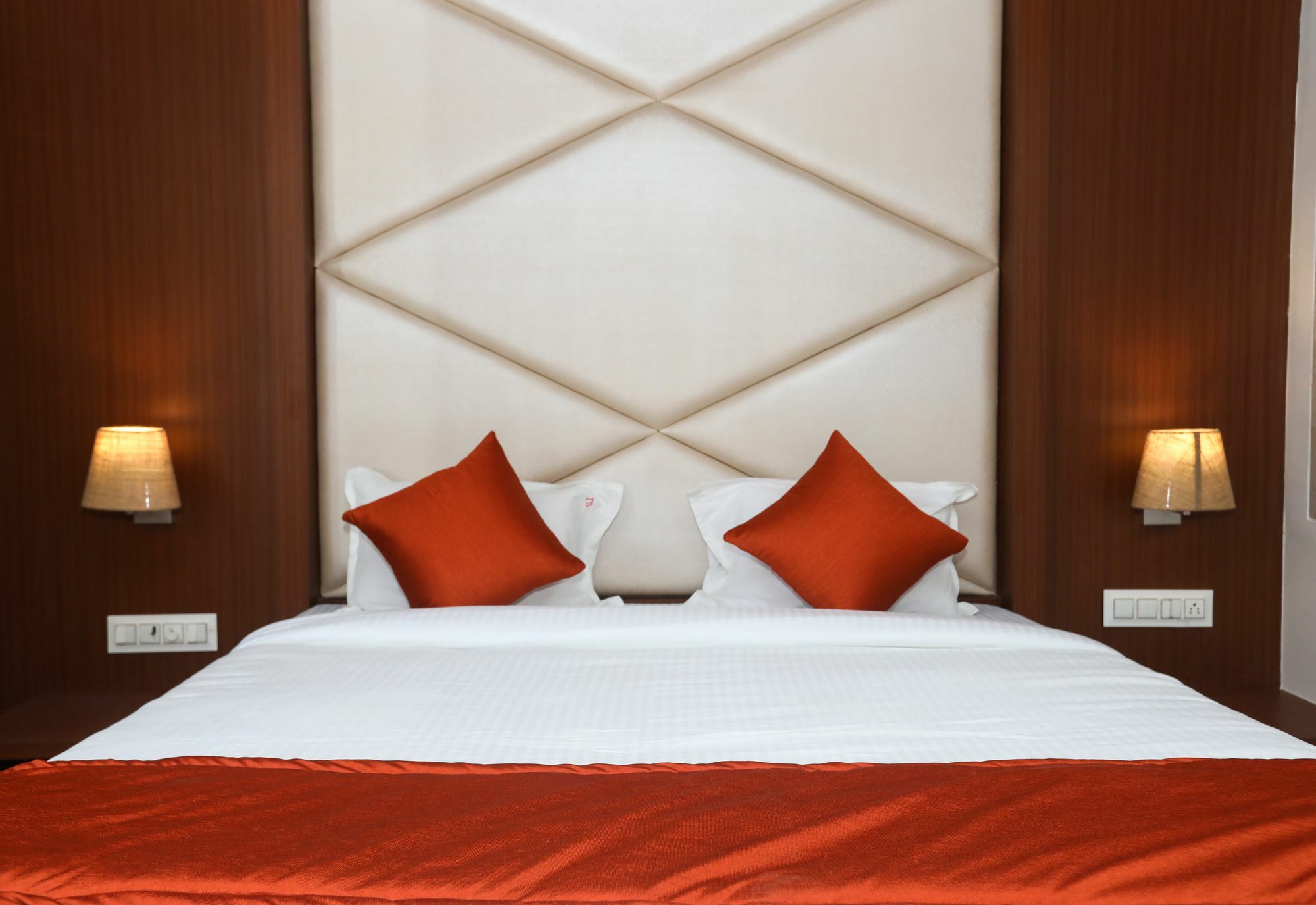 Hotel Spring Inn Bombay Eksteriør billede