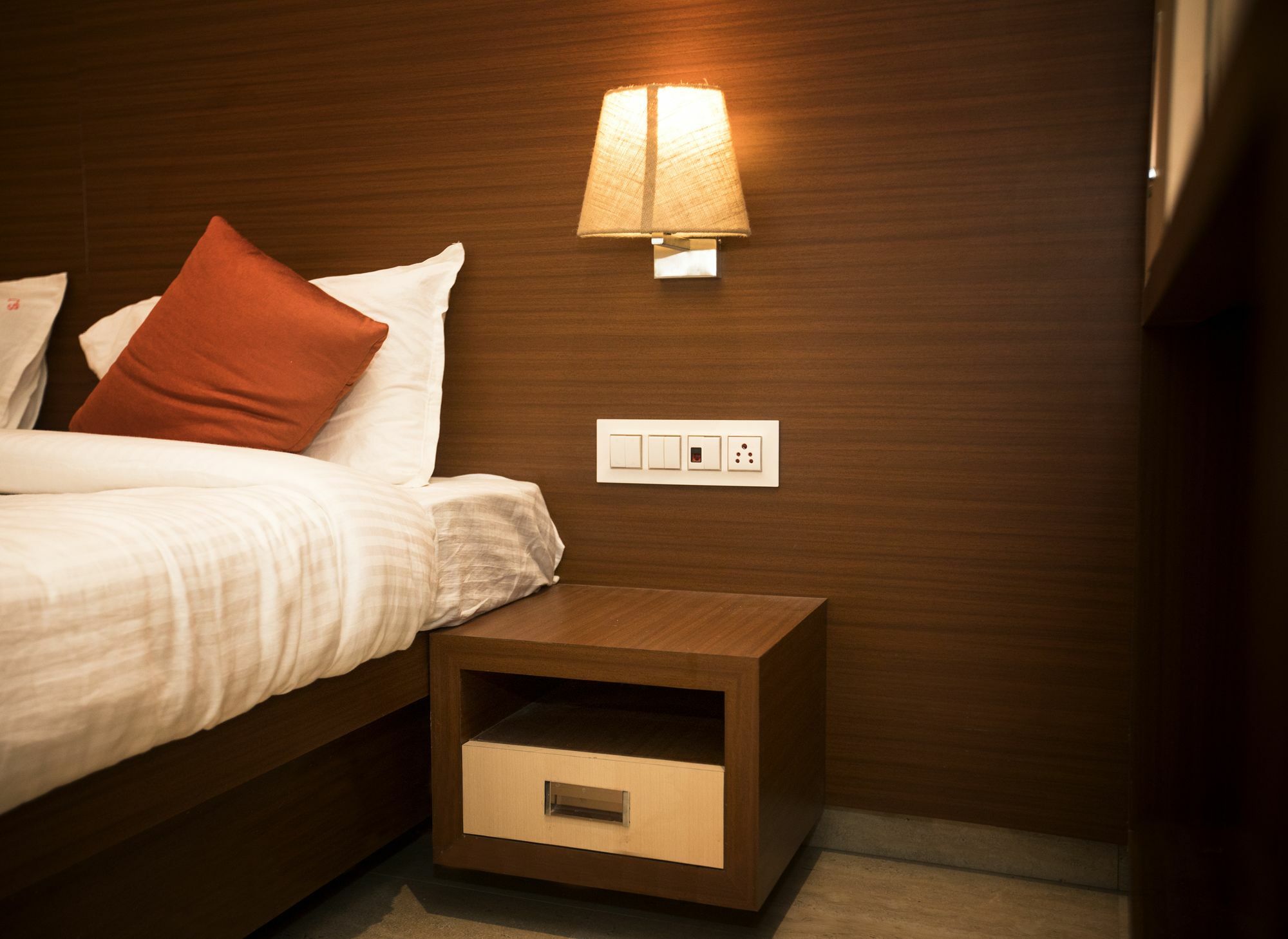 Hotel Spring Inn Bombay Eksteriør billede